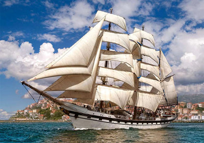 Sailing ship under full sail - 1500 or 1000 Piece