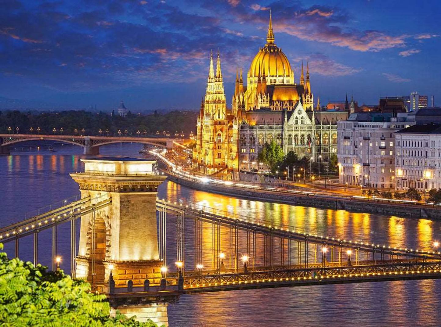 Budapest at Dusk - 2000 Piece